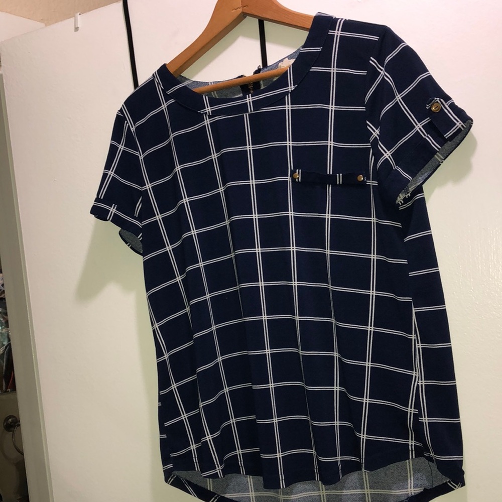 Cute casual top